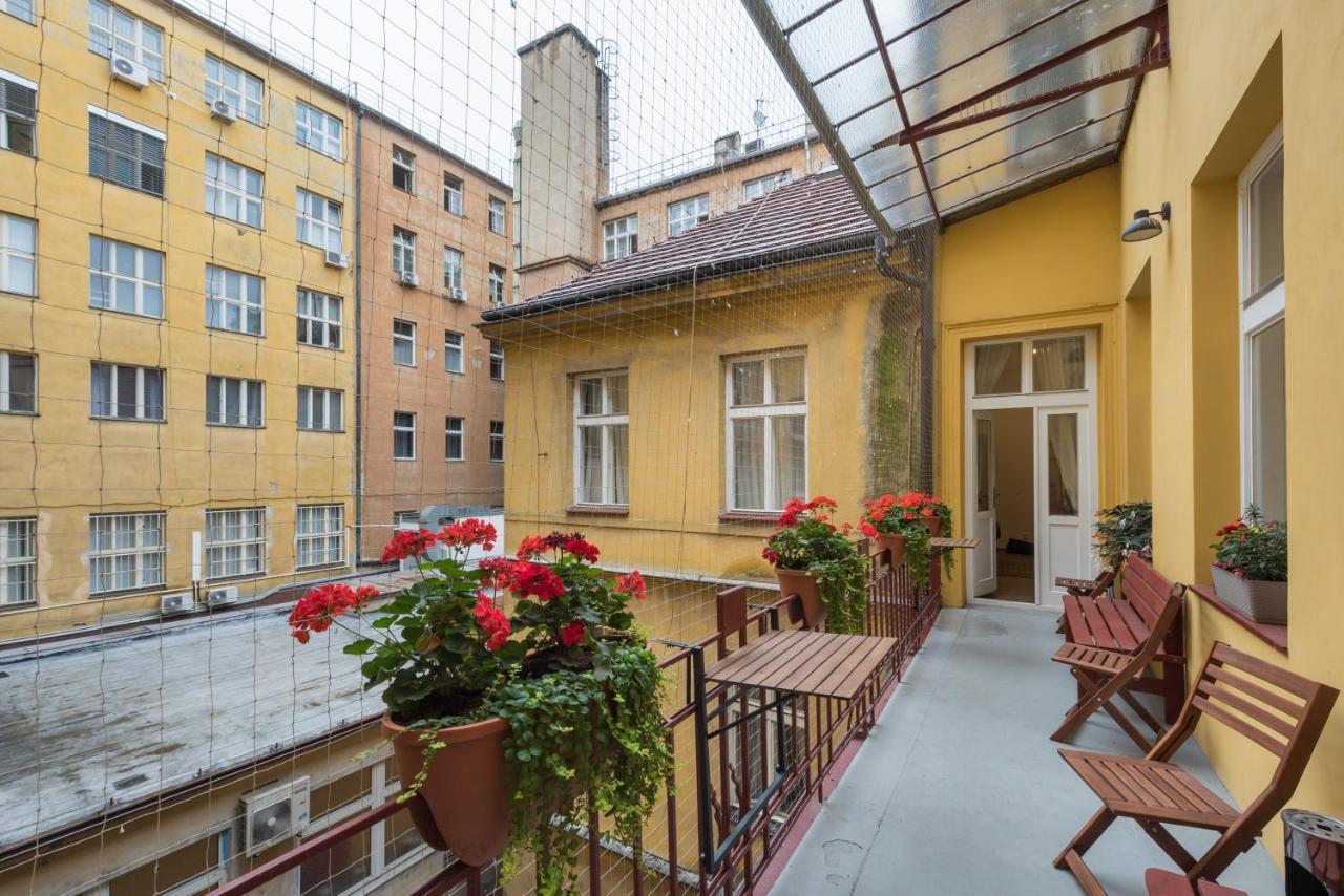 Wonderful Apartment Next To The Jerusalem Synagogue Praha Bagian luar foto